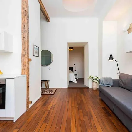 شقة Location, Beautiful And Quiet Old Town Apt. تالين