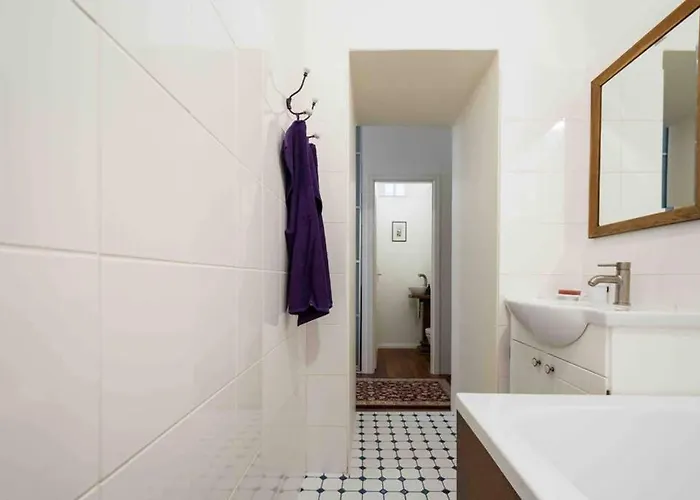 Location, Beautiful And Quiet Old Town Apt. Lägenhet