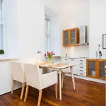 Apartman Location, Beautiful And Quiet Old Town Apt. Tallinn