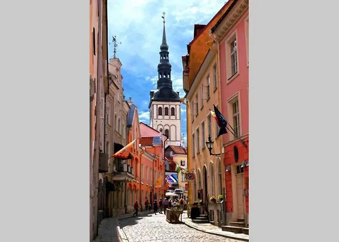 Apartamento Location, Beautiful And Quiet Old Town Apt. *