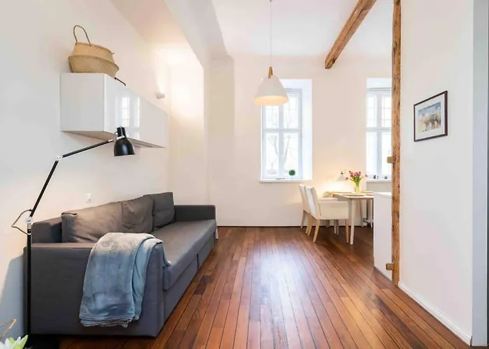 Location, Beautiful And Quiet Old Town Apt. Talin