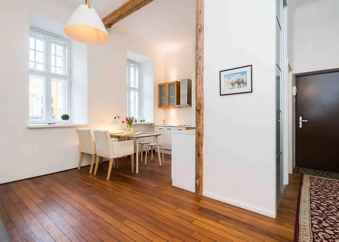 Apartamento Location, Beautiful And Quiet Old Town Apt.