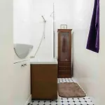 Location, Beautiful And Quiet Old Town Apt. Apartamento Talin